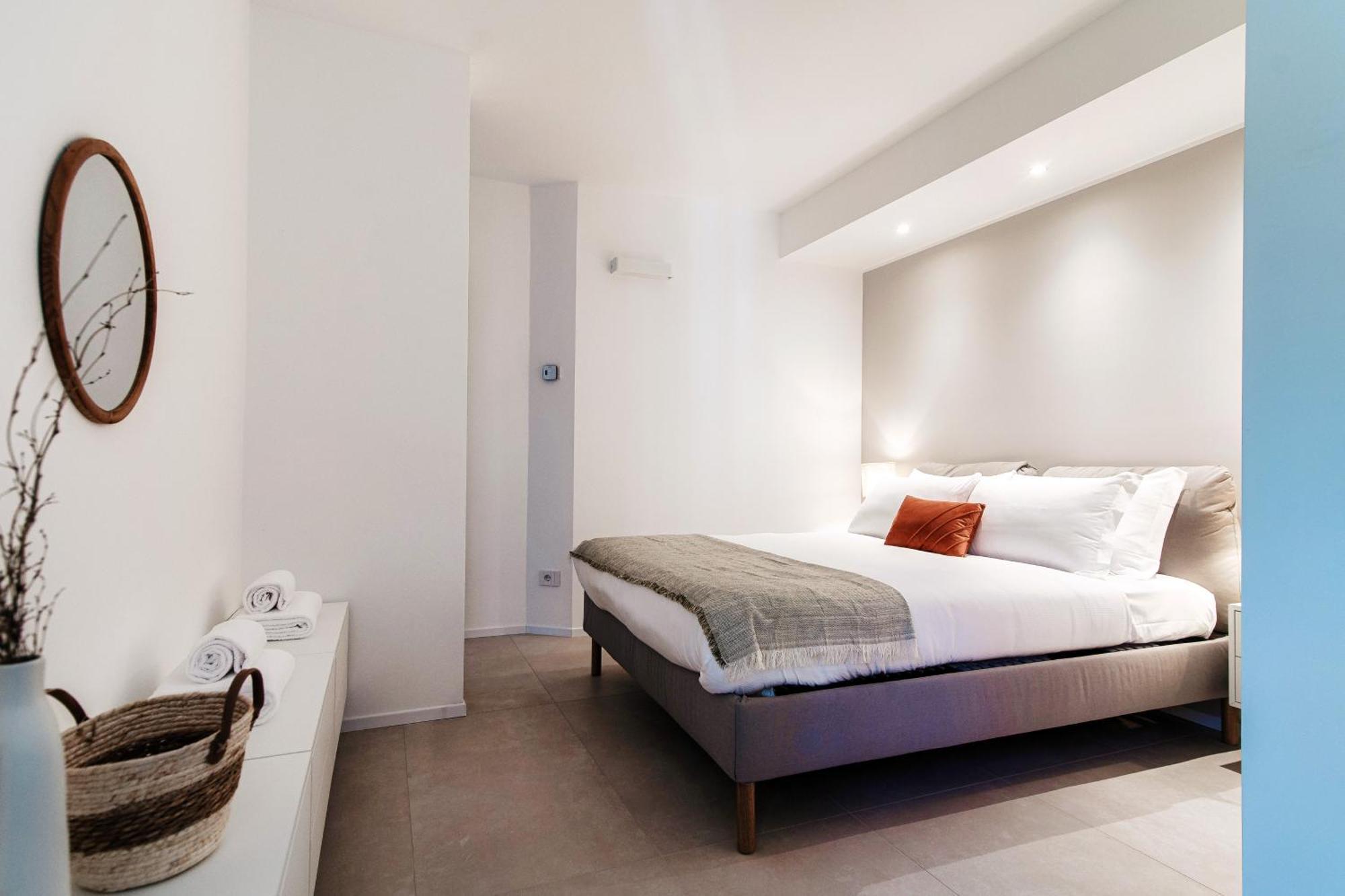 Lario Suite Apartments By Quokka 360 - With Parking Next To Como City Екстериор снимка