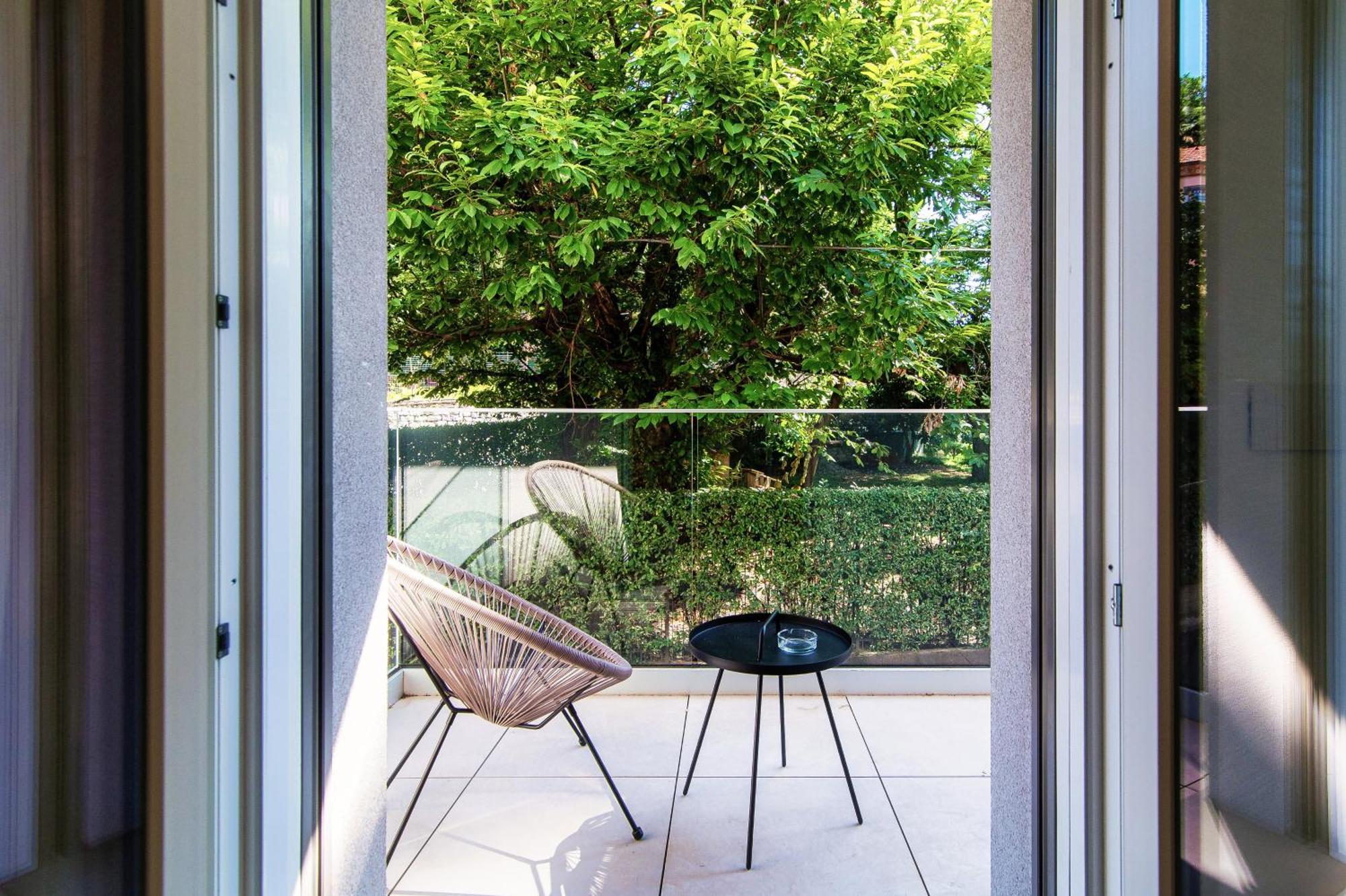 Lario Suite Apartments By Quokka 360 - With Parking Next To Como City Екстериор снимка