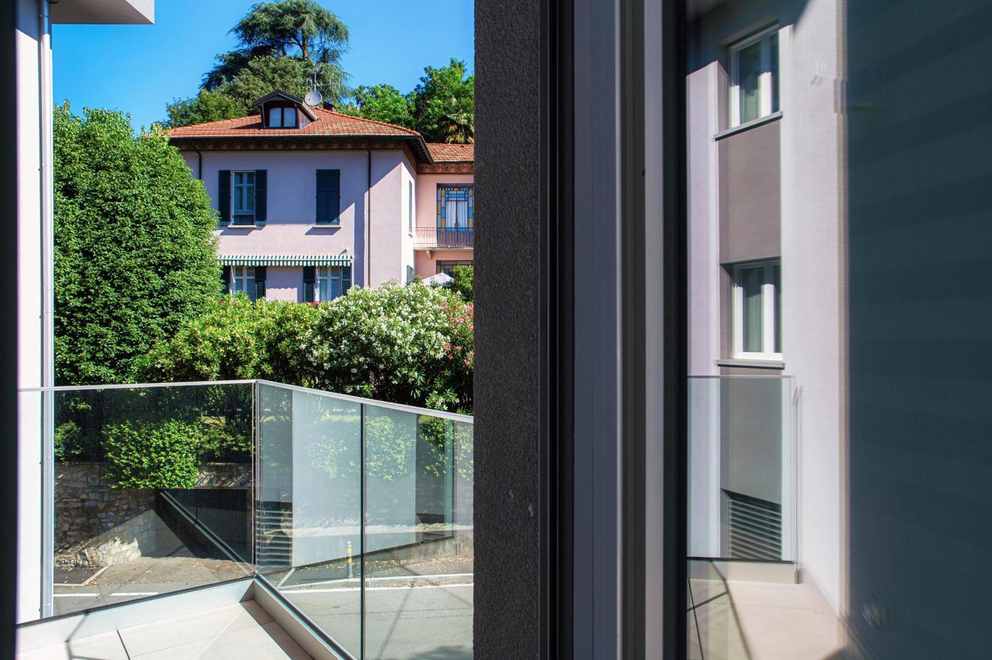 Lario Suite Apartments By Quokka 360 - With Parking Next To Como City Екстериор снимка