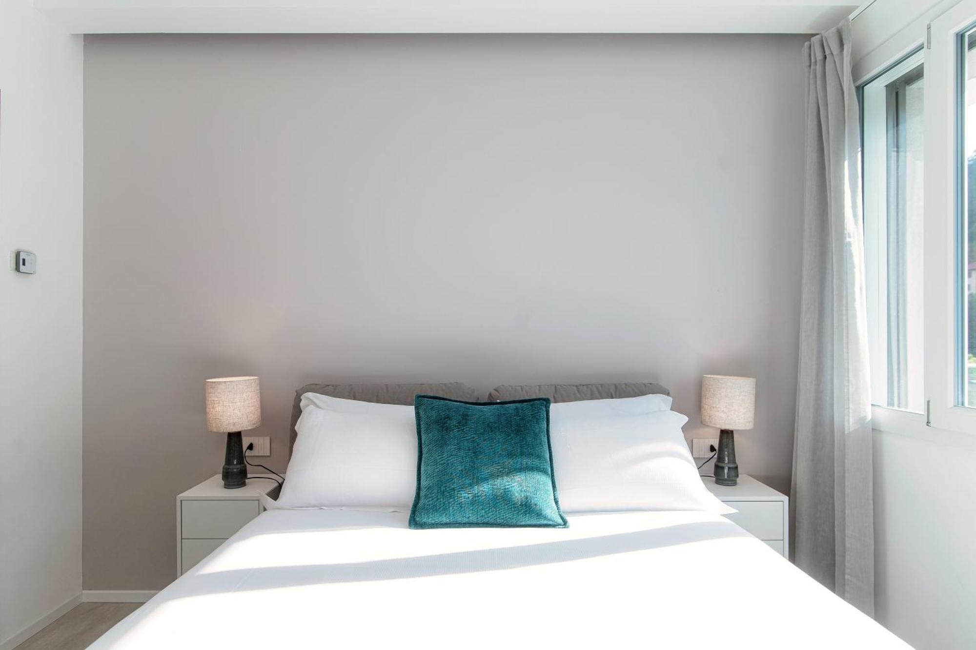 Lario Suite Apartments By Quokka 360 - With Parking Next To Como City Екстериор снимка